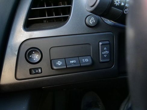 Used 2014 Chevrolet Corvette Convertible 2LT / 6.2L V8 / Pe w/ 2LT Preferred Equipment Group image 19