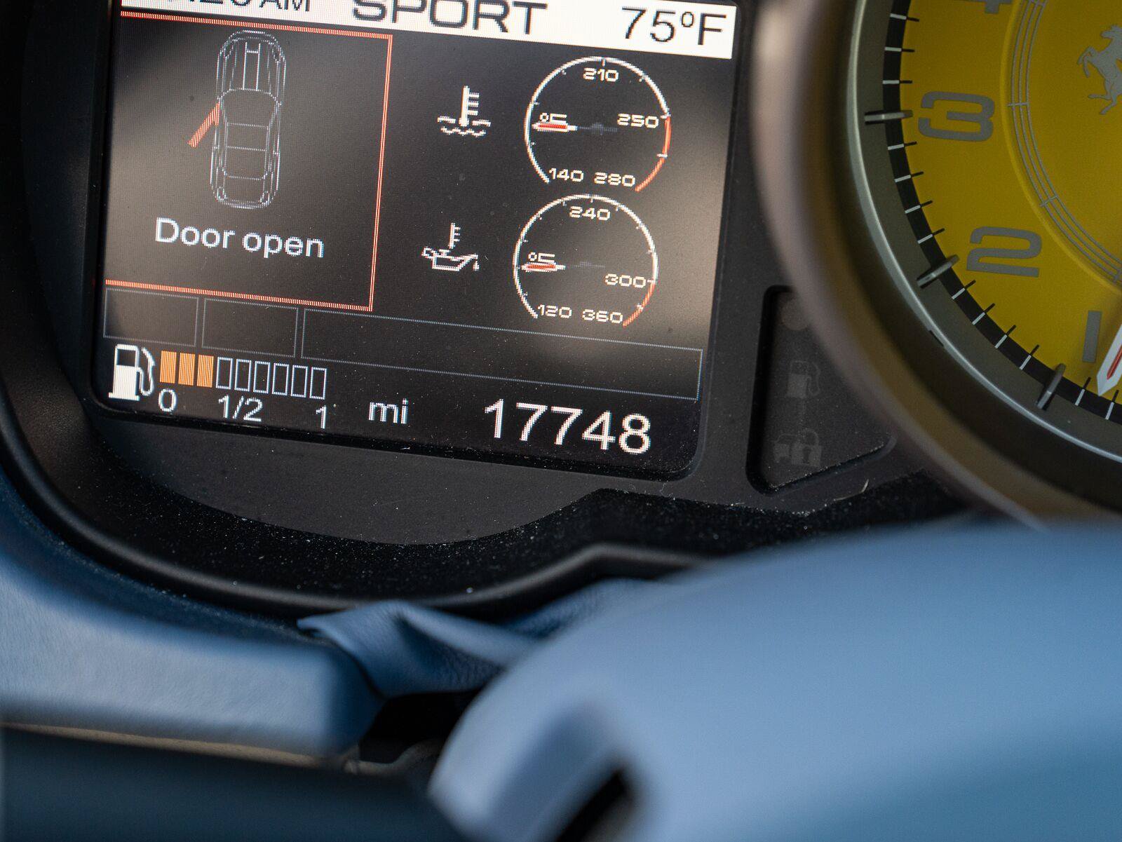 Used 2010 Ferrari California RWD image 52