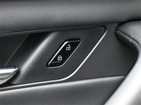 Used 2025 MAZDA CX-90 3.3 Turbo w/ Preferred Package image 21