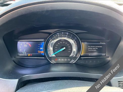 Used 2018 Ford Explorer XLT w/ Equipment Group 202A AWD/4WD image 18