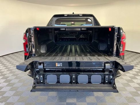 New 2024 Chevrolet Silverado EV RST AWD/4WD image 14