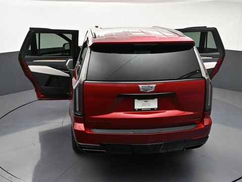 Used 2026 Cadillac Escalade Platinum Sport w/ LPO, ONYX Package AWD/4WD image 37