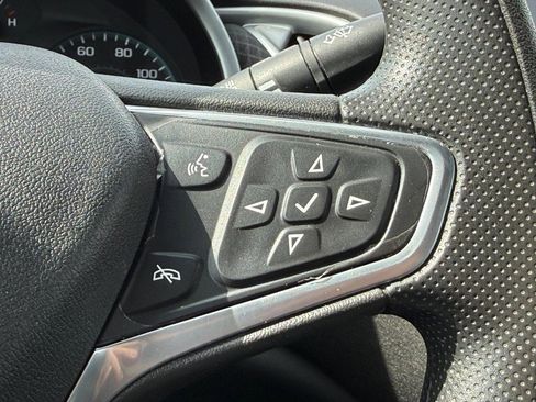 Used 2023 Chevrolet Malibu LT image 14