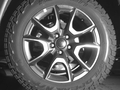 Used 2025 Jeep Compass Trailhawk w/ Trailer Tow Group image 14