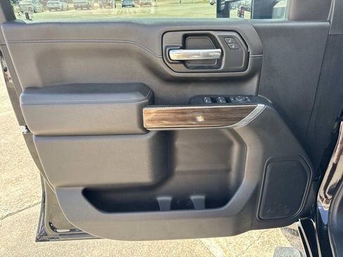 Used 2023 Chevrolet Silverado 2500 LT w/ Convenience Package image 35