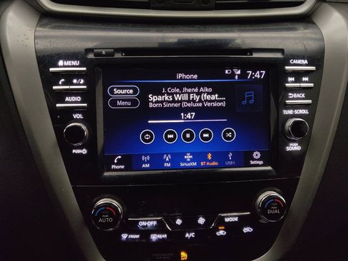 Used 2021 Nissan Murano SV FWD image 25