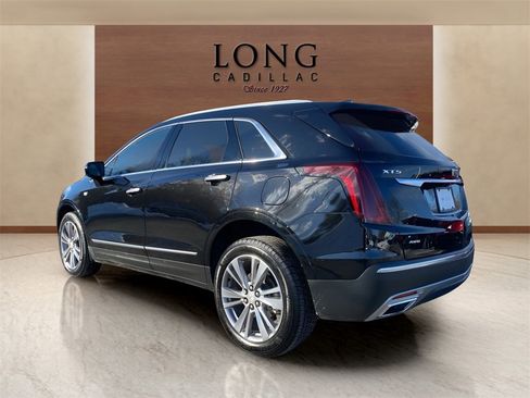 Certified 2025 Cadillac XT5 Premium Luxury image 3