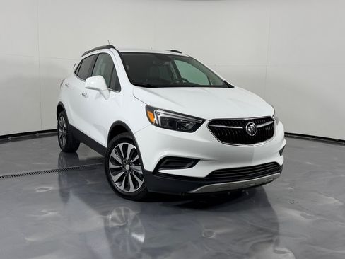 Used 2022 Buick Encore Preferred w/ Safety Package FWD image 2