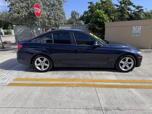 Used 2015 BMW 320i Sedan image 4