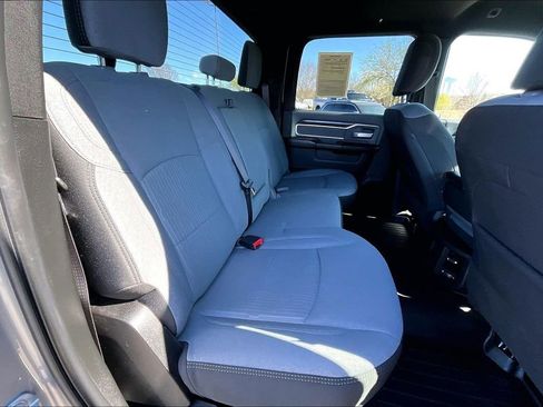 Used 2021 RAM 2500 Big Horn w/ Level 1 Equipment Group image 24