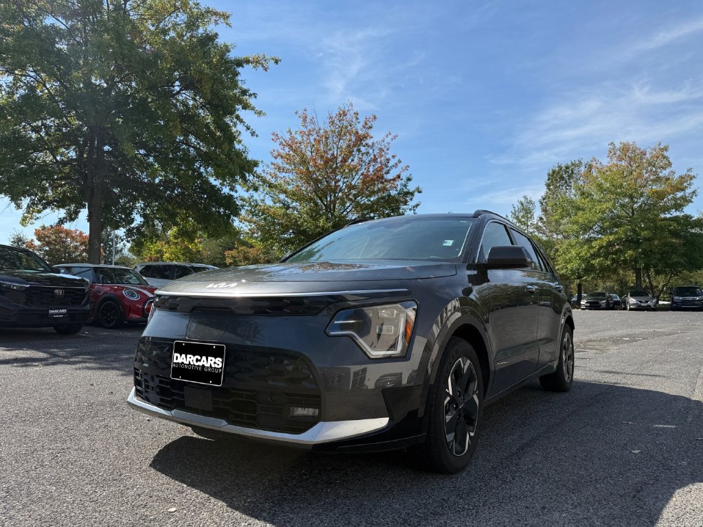 Used 2023 Kia Niro Wave w/ Wave Preserve Package FWD image 32