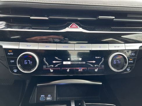 Used 2023 Genesis G80 2.5T image 26