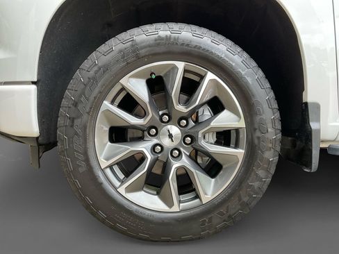 Used 2023 Chevrolet Silverado 1500 RST w/ RST All Star Premium Package AWD/4WD image 15