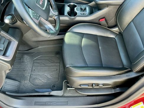 Used 2024 GMC Terrain AT4 w/ Tech Package image 42