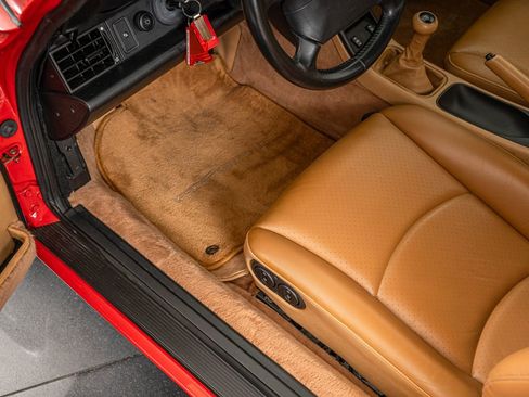 Used 1995 Porsche 911 Carrera RWD image 53