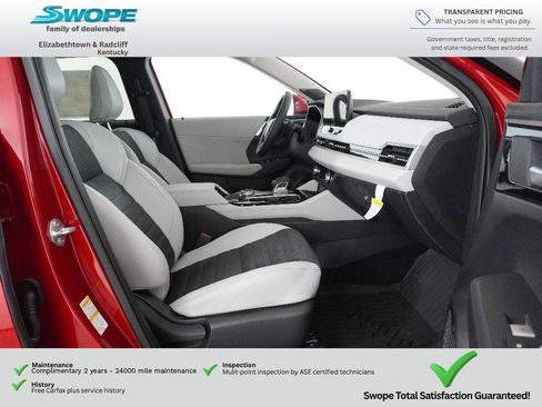 Used 2025 Mitsubishi Outlander SE AWD/4WD image 10