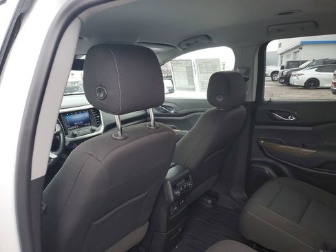 Used 2020 GMC Acadia SLE w/ Driver Convenience Package image 35