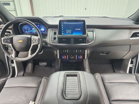 Used 2023 Chevrolet Suburban Premier RWD image 26