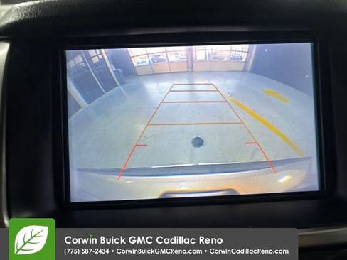 Used 2018 Chevrolet Tahoe Premier RWD image 23