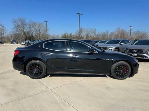 Used 2014 Maserati Ghibli image 3