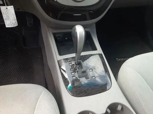 Used 2009 Hyundai Santa Fe SE w/ Premium Pkg 4 image 12