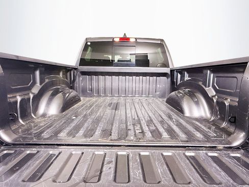 Used 2019 RAM 1500 Big Horn image 35