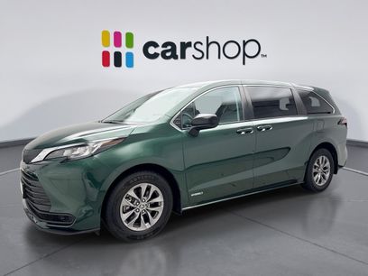 Used 2021 Toyota Sienna LE