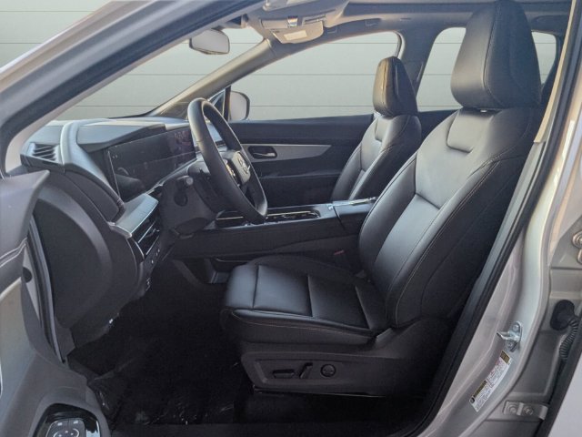 Used 2025 Nissan Murano SL AWD/4WD image 12