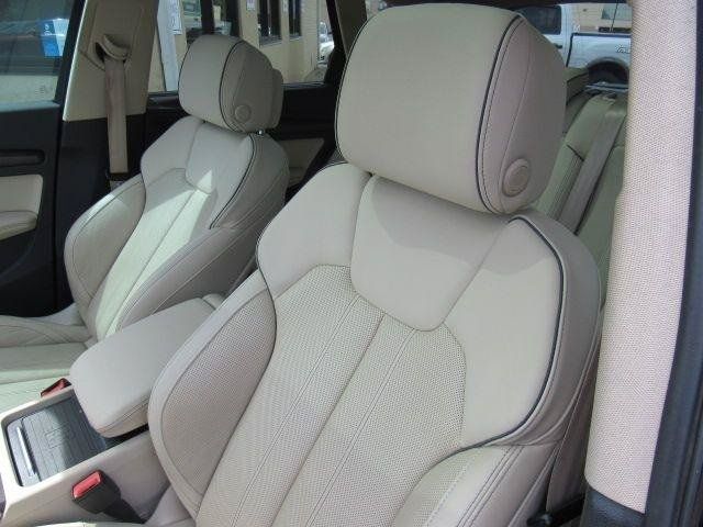 Used 2021 Audi Q5 Prestige w/ Prestige Package AWD/4WD image 21