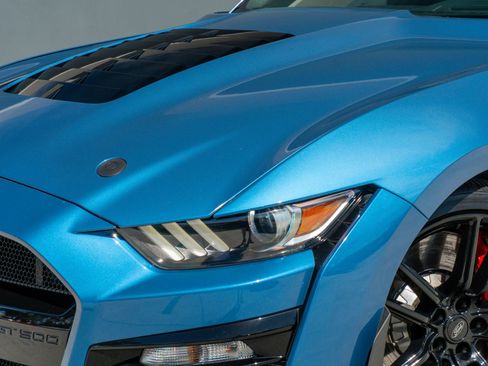 Used 2021 Ford Mustang Shelby GT500 w/ Technology Package RWD image 22