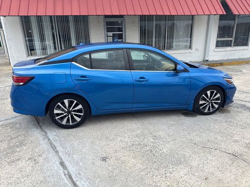 Used 2020 Nissan Sentra SV w/ SV Premium Package image 8