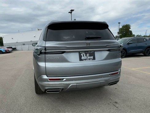 New 2026 Buick Enclave Avenir w/ Super Cruise Package image 7