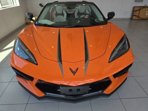 Used 2023 Chevrolet Corvette Stingray Premium Conv w/ Z51 Performance Package RWD image 5