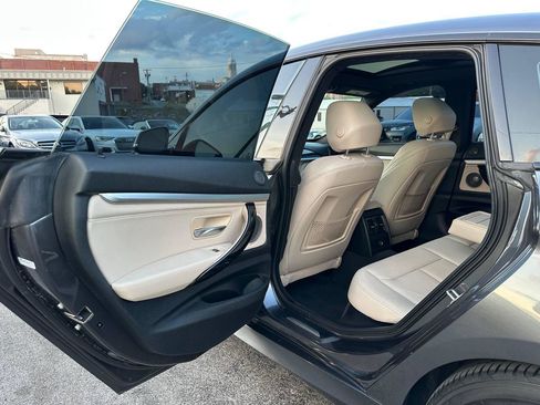 Used 2018 BMW 330i Gran Turismo xDrive AWD/4WD image 15