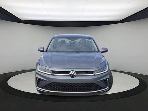 New 2026 Volkswagen Jetta SE image 2