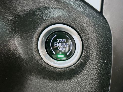 Used 2020 Chevrolet Silverado 1500 RST image 26