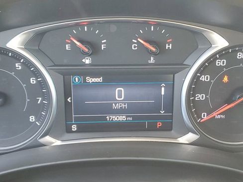 Used 2021 GMC Terrain SLE FWD image 25