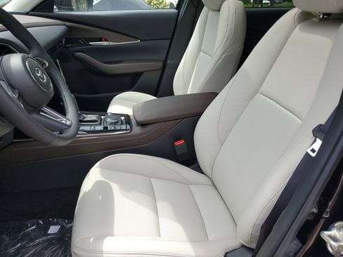 Used 2025 MAZDA CX-30 2.5 Turbo w/ Premium Plus Pkg image 16