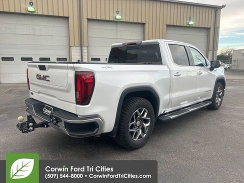 Used 2022 GMC Sierra 1500 SLT w/ SLT Premium Plus Package image 7
