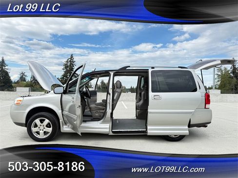 Used 2007 Chevrolet Uplander LT w/ Safe And Secure Package FWD image 24