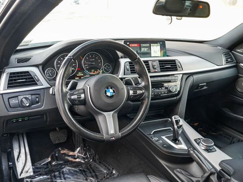 Used 2019 BMW 440i xDrive Coupe w/ M Sport Package image 11