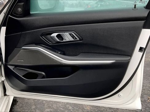 Used 2021 BMW M340i xDrive image 25