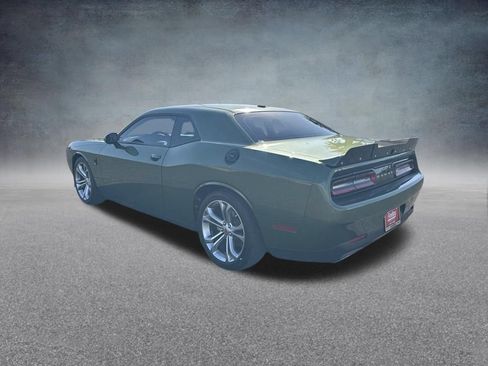 Used 2022 Dodge Challenger R/T RWD image 6
