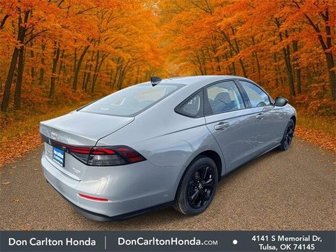 New 2025 Honda Accord SE image 4
