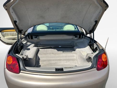 Used 2002 Lexus SC 430 Convertible RWD image 23