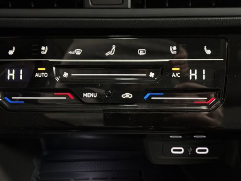 New 2026 Volkswagen Jetta SEL image 25