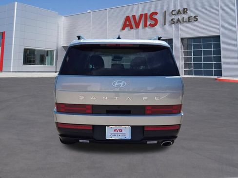 Used 2025 Hyundai Santa Fe SEL FWD image 7