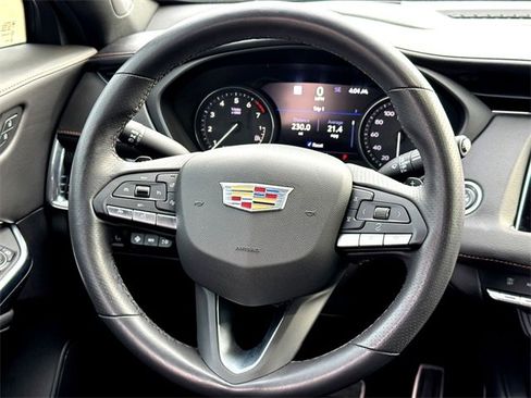 Used 2023 Cadillac XT4 Sport image 29