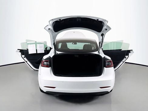 Used 2022 Tesla Model 3 Long Range AWD/4WD image 29