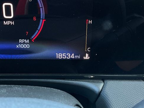 Used 2025 Chevrolet TrailBlazer LT image 35